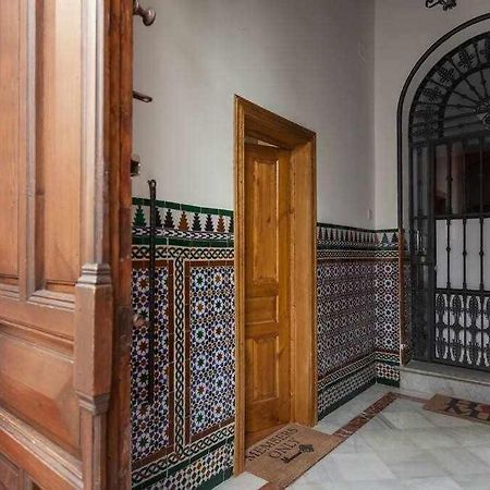 Monkeys Apartments El Arenal Santas Patronas Sevilla Dış mekan fotoğraf